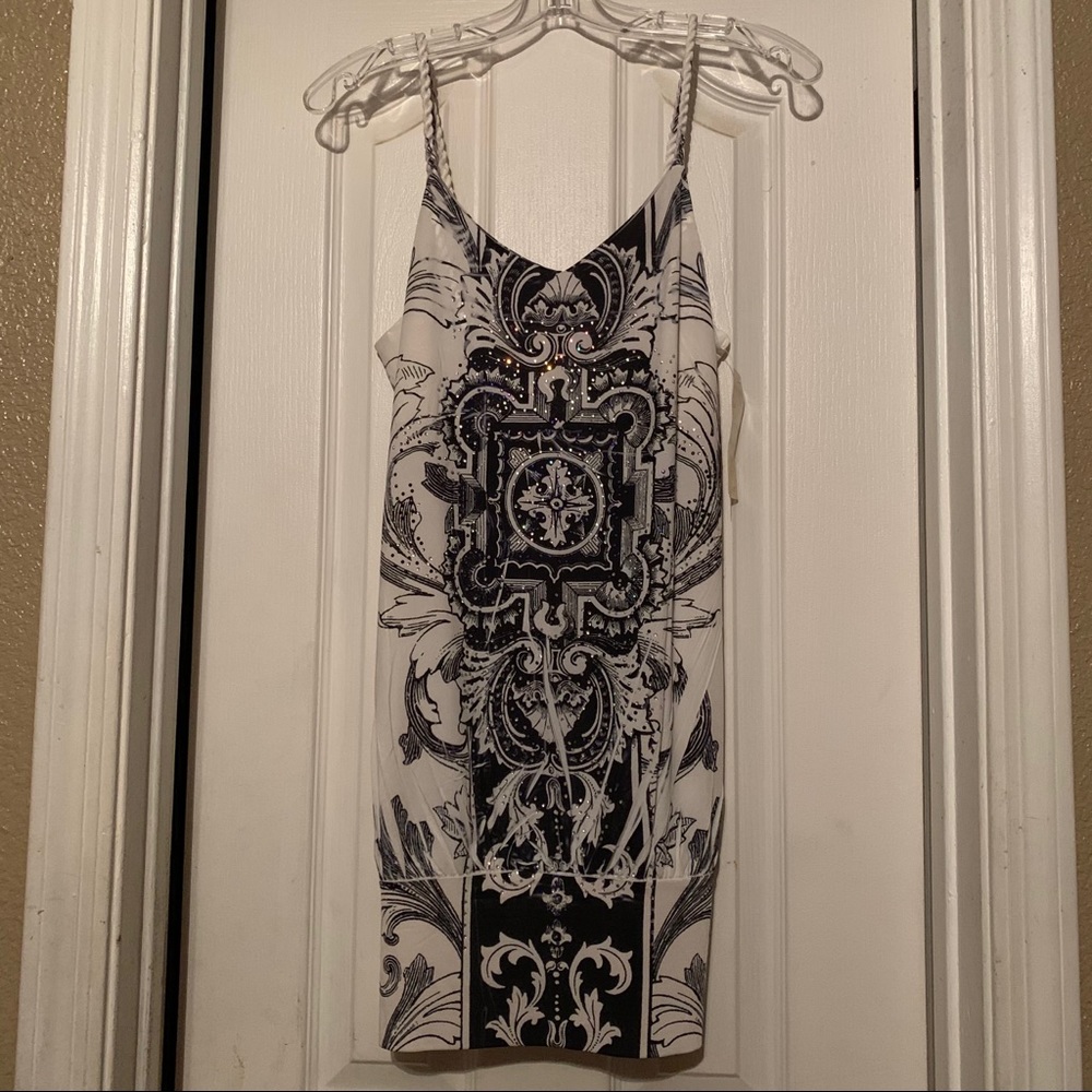 Women’s Black and White Tank Top